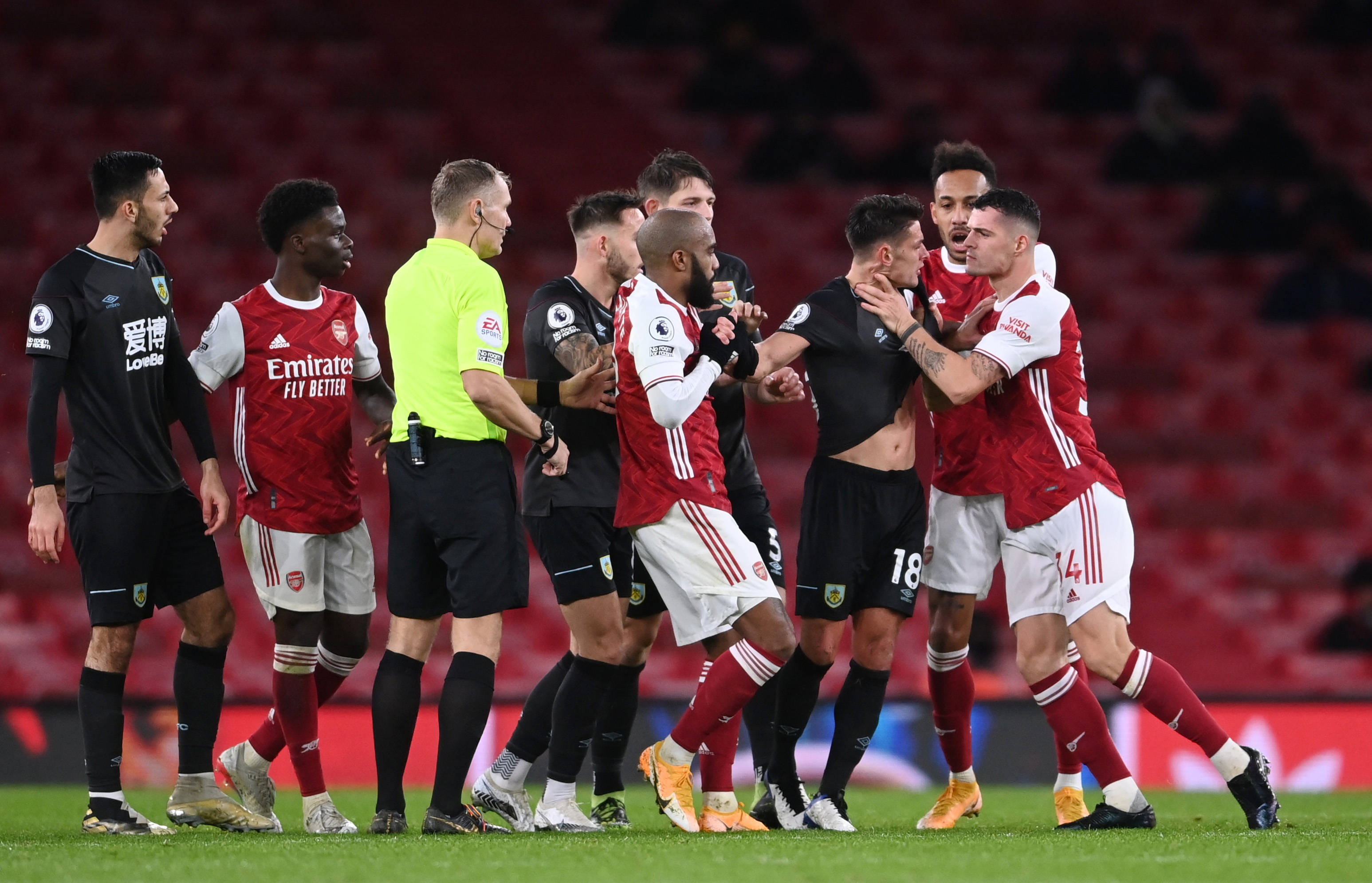 力闻名于世 力闻名于世